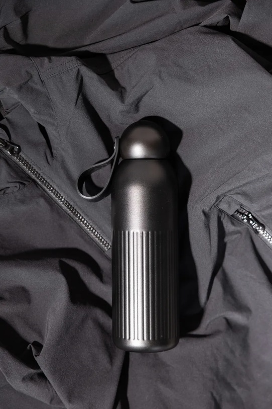 Sagaform butelka termiczna ze stali nierdzewnej 0,5 l czarny 5018672