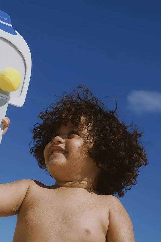 SunnyLife paletki plażowe z piłką multicolor S61KVBBE