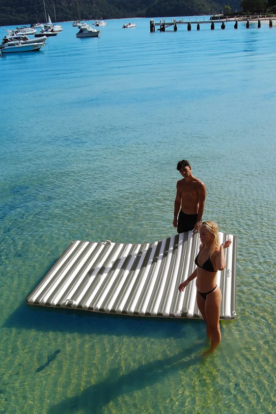 SunnyLife materac dmuchany 272 x 196 cm S61PPSEA zielony