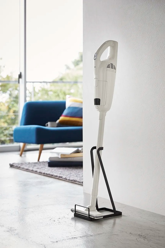 Living și dormitor Yamazaki suport pentru aspirator Tower 3274 negru