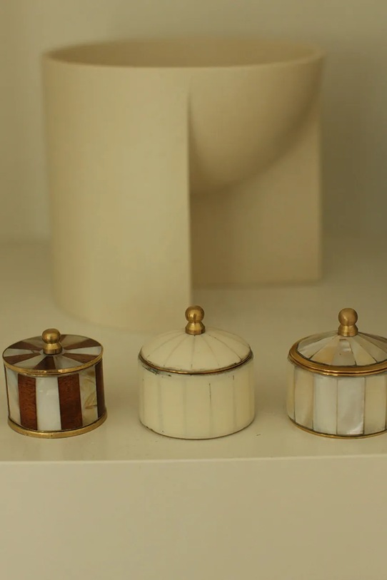 Nappali és hálószoba Doing Goods tartály fedővel Heart Circus Box Woody 1.20.21.032.010.4 többszínű