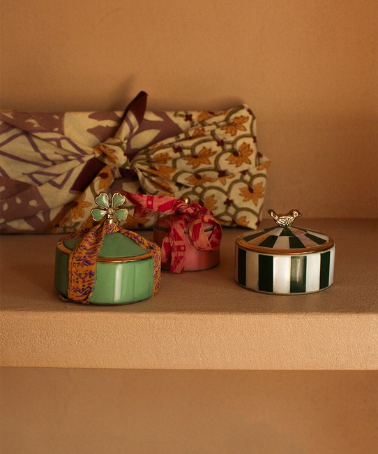 Obývací pokoj a ložnice Škatulka Doing Goods Lola 1.20.21.039.600.4 vícebarevná