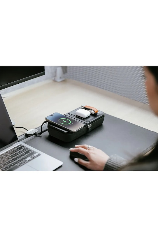 Φορητή συσκευή οργάνωσης γραφείου με λειτουργία ασύρματης φόρτισης Orbitkey Nest v2 24 x 12 x 5 cm WNS2.BLK.104