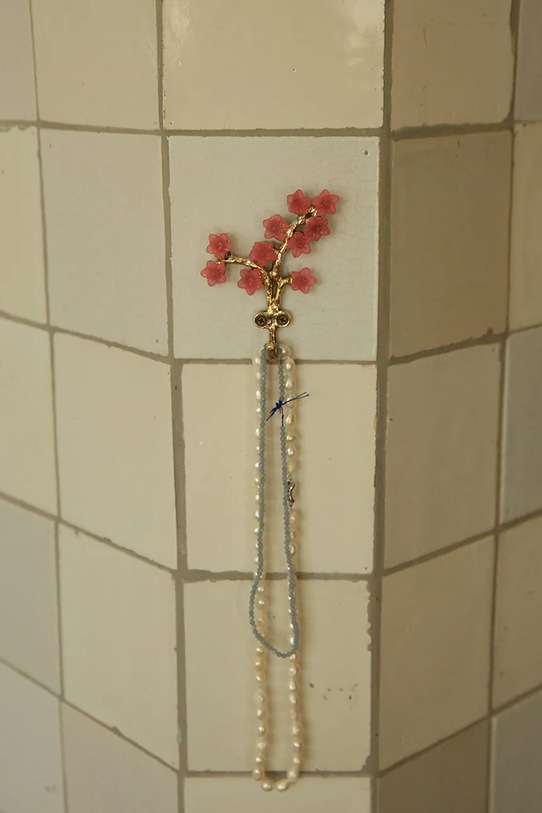 Doing Goods haczyk Elodie Flower 11,5 x 8 x 2 cm 1.10.10.087.099.3