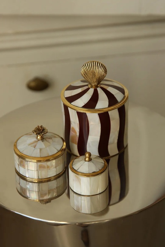 Doing Goods pudełko z pokrywką Abby Shell Circus 14 x 9 x 9 cm multicolor 1.20.21.051.200.4