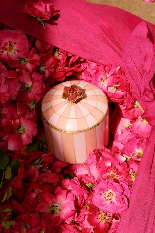 Doing Goods pudełko do przechowywania mosiężne 10,5 x 10 x 10 cm 1.20.21.056.300.5 multicolor