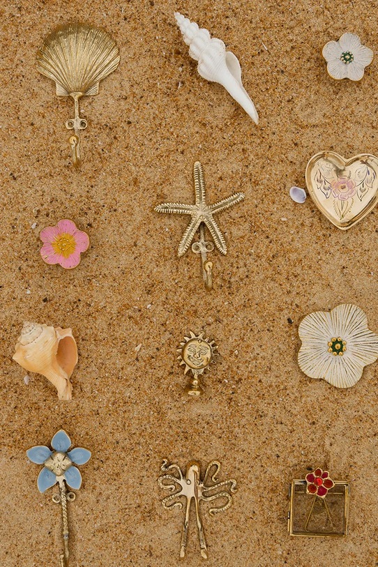 Nástenný vešiak Doing Goods Liv 13 x 6,5 x 3 cm viacfarebná 1.10.10.091.923.4