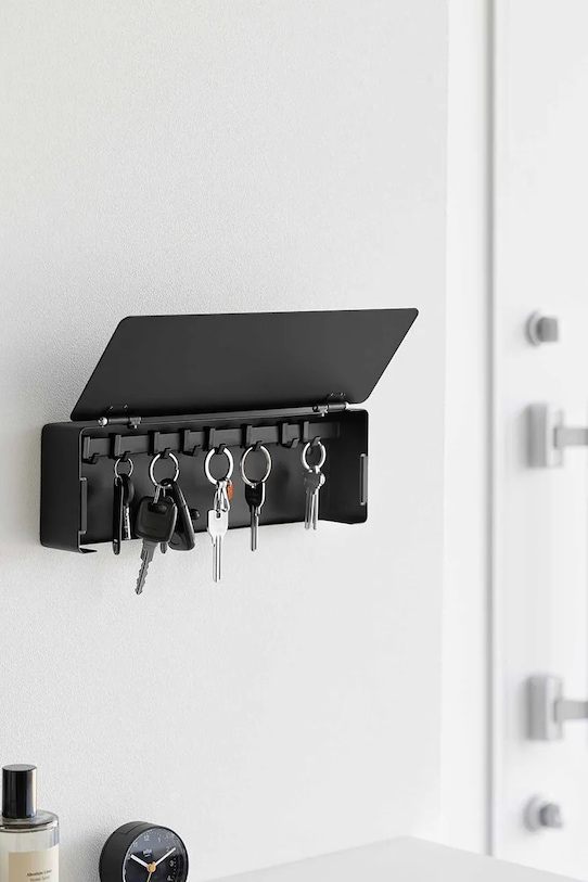 Dnevni boravak i spavaća soba Yamazaki zidni od čelika 33 x 5,3 x 11 cm 10345 crna