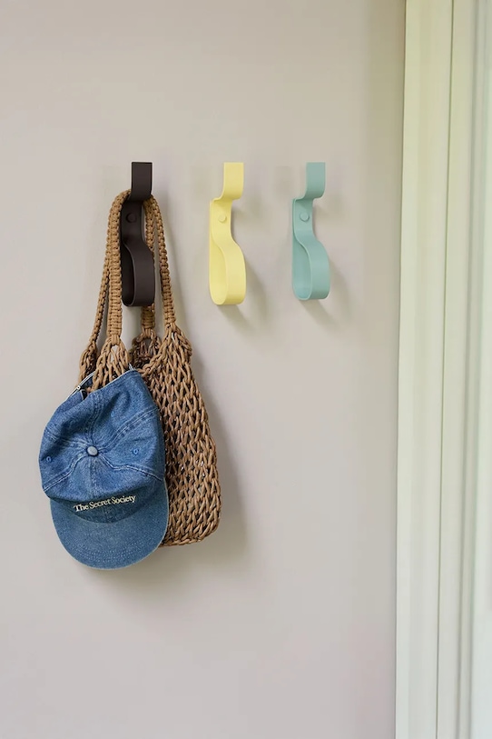 Hübsch haczyk ścienny z żelaza 7 x 7 x 20 cm 992112 czarny AA00