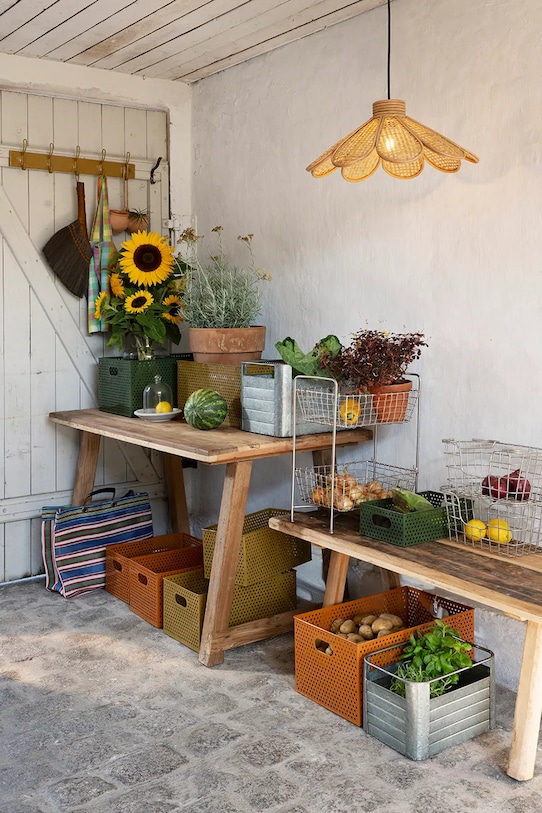 Madam Stoltz wieszak ścienny z żelaza 57 x 12 x 5 cm 17166GRN zielony AA00