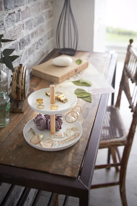 Salon i sypialnia Yamazaki stojak na biżuterię Tosca 16 x 16 x 15 cm 2315 biały