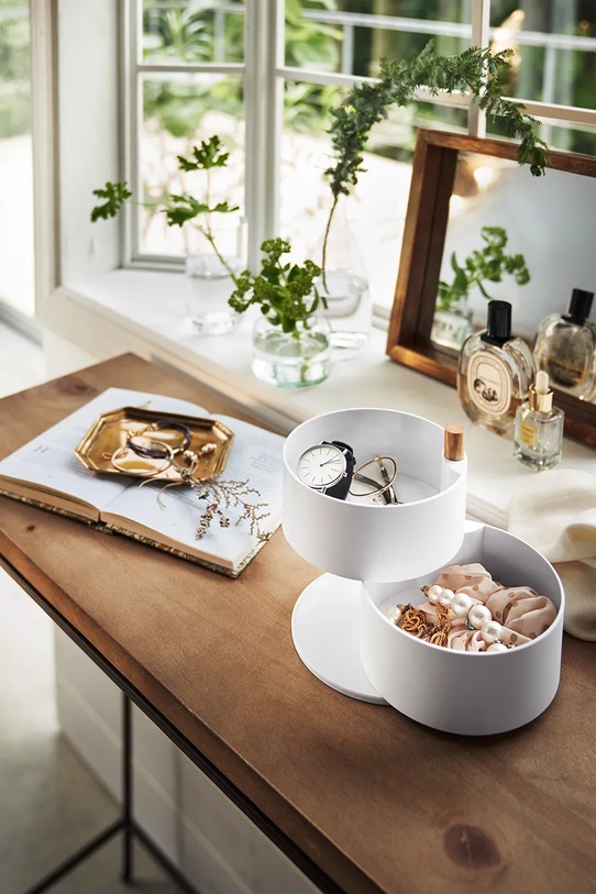 Salon i sypialnia Yamazaki organizer na biżuterię Tosca 14,5 x 15,5 cm 5313 biały