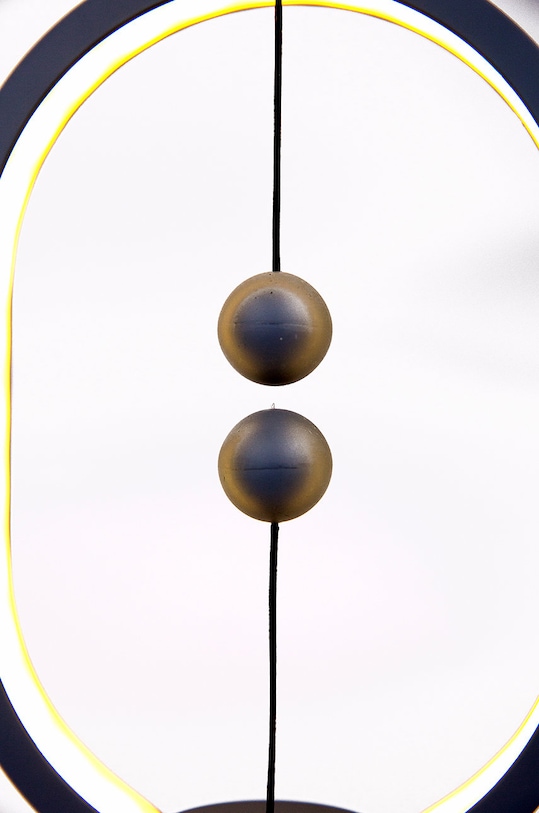 Allocacoc Stolní lampa Mini Heng Balance DH0098/HBLEMN šedá