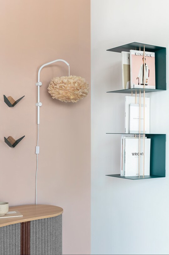 Umage podstavek za stensko svetilko Willow Mini Wall Hanger bela 4150.Umage