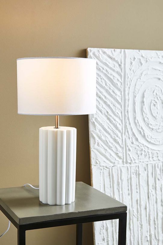 Stolna lampa Markslöjd 108220 bijela AA00
