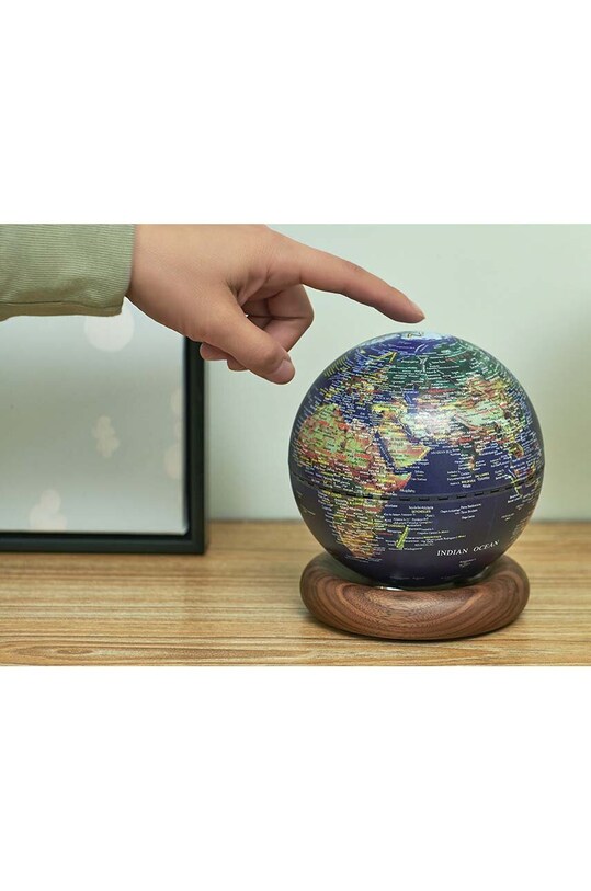 Ασύρματο φωτιστικό led Gingko Design Atlas Globe Mini G038M.WT
