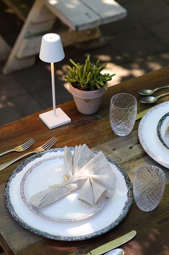 Zafferano lampa stołowa bezprzewodowa led Poldina Micro biały LD0490B3