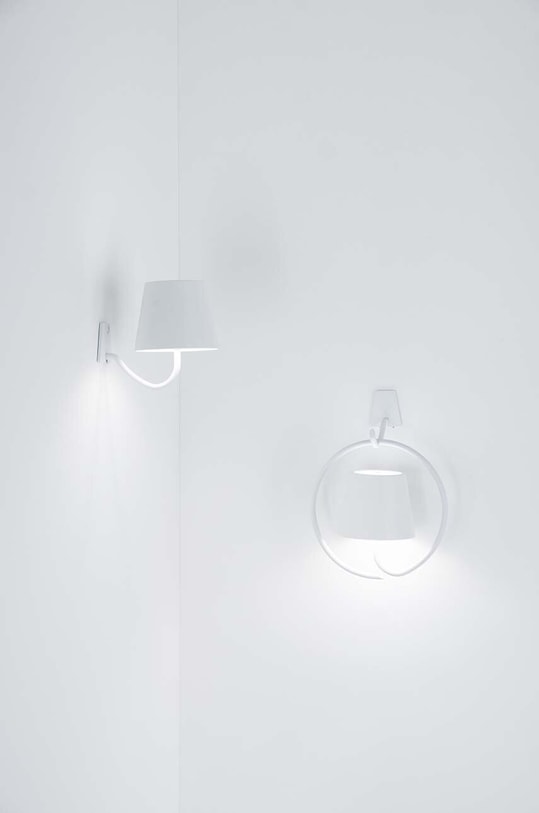 Безжична led стенна лампа Zafferano Poldina LD0689B3 бял AA00