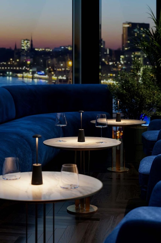 Dnevna soba in spalnica Led brezžična namizna svetilka Villeroy & Boch Siena 97060 bela