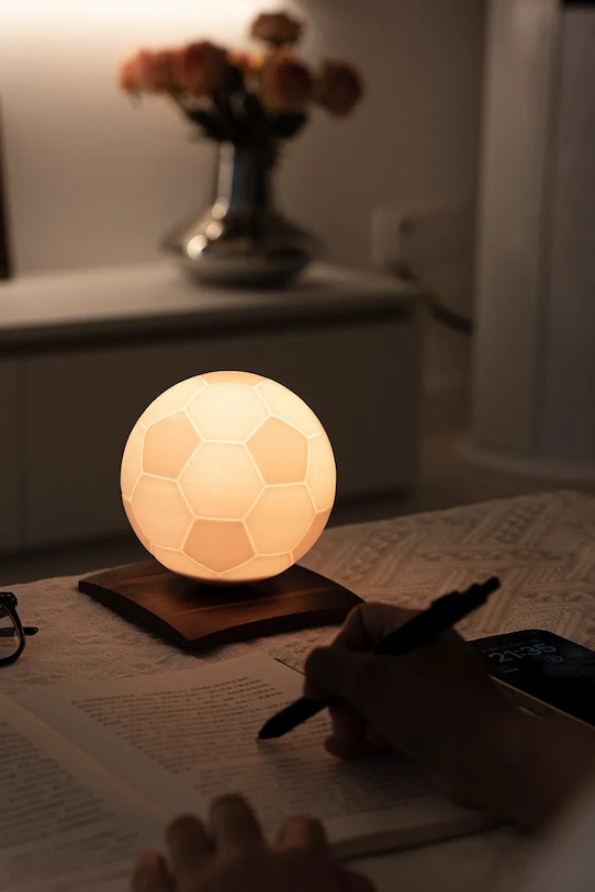 Gingko Design decorație cu led Mini Smart Football multicolor G066M.WT
