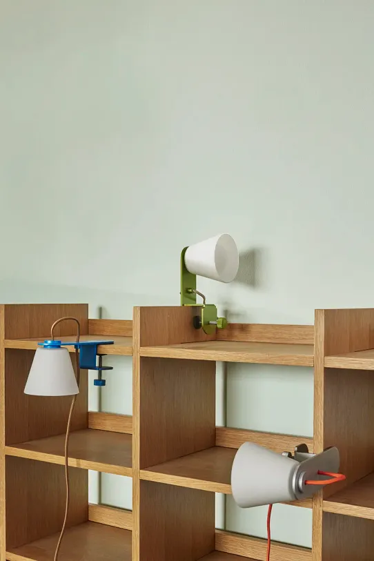 Hübsch lampa ścienna z mocowaniem do blatu Lure 962017 zielony