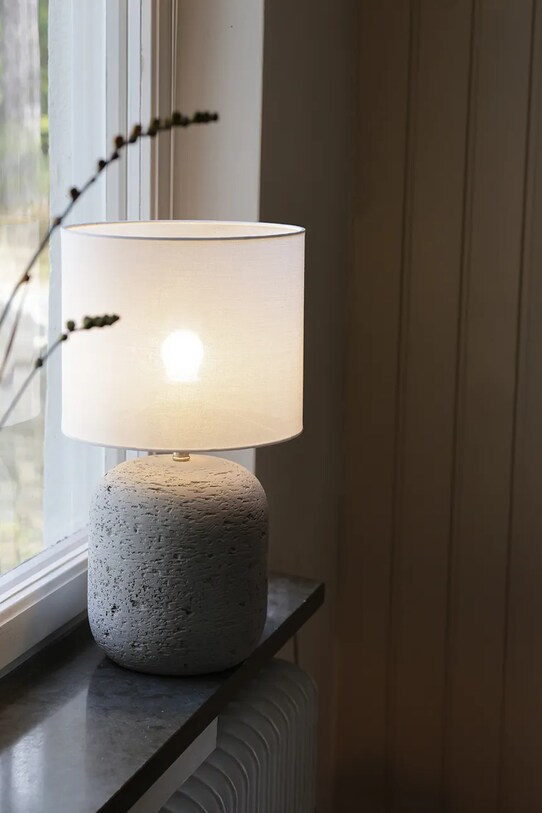 Salon i sypialnia Markslöjd lampa stołowa Montagna 108862 multicolor