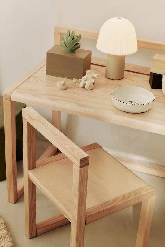 Всекидневна и спалня Безжична led настолна лампа ferm LIVING Frill 1104271028 бежов