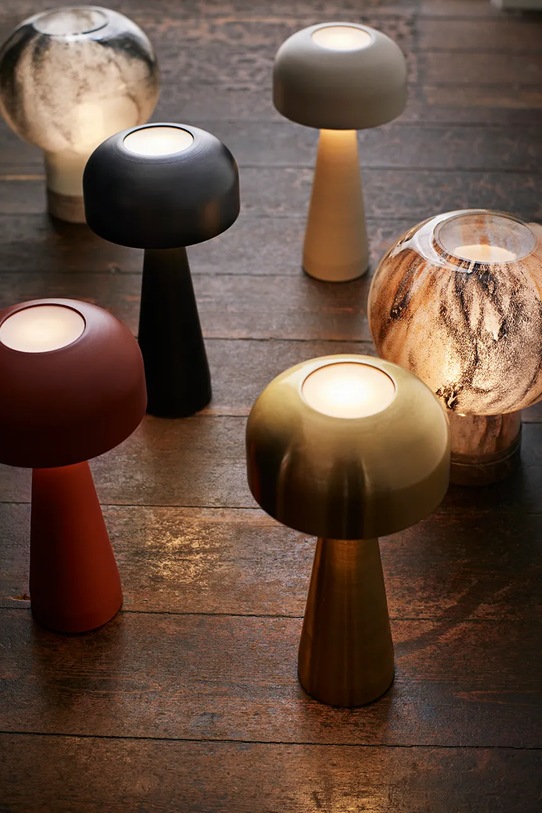 Salon i sypialnia Madam Stoltz lampa stołowa bezprzewodowa led 22 x 25 cm BS287.459.1G szary