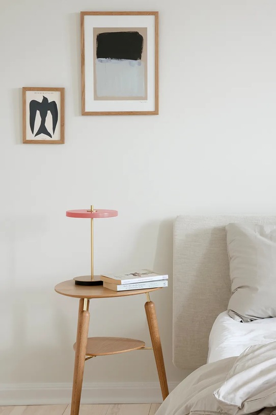 Salon i sypialnia Umage lampa stołowa bezprzewodowa led Asteria Move 30,6 cm 2507.Umage różowy