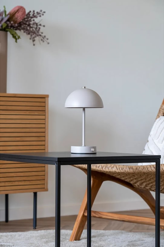 Salon i sypialnia House Nordic lampa stołowa bezprzewodowa led Holt 15 x 25 cm 6405203 beżowy