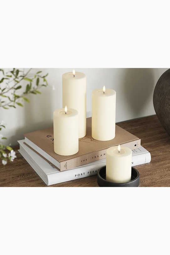 Led sveča Deluxe Homeart Cream Bloklys 7,5 x 10 cm RF.0108 bež