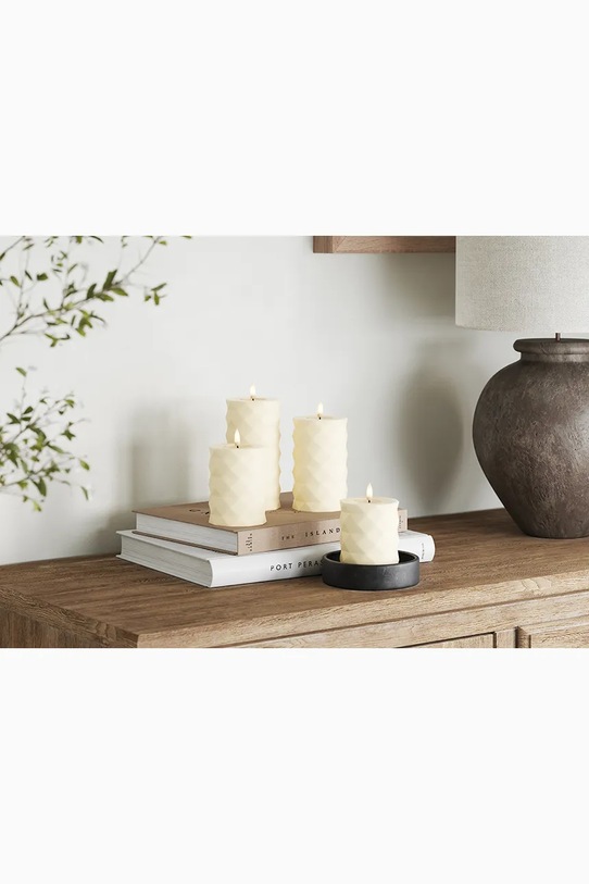 Led sveča Deluxe Homeart Square Bloklys 7,5 x 12,5 cm bež RF.S.0008