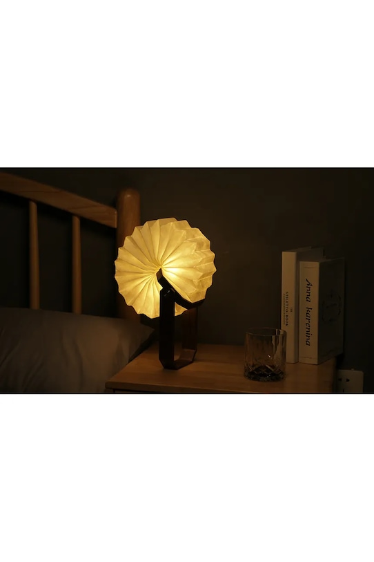 Gingko Design lampa stołowa bezprzewodowa led Smart Origami Lamp 10,3 x 10,3 x 4 cm brązowy G033WT