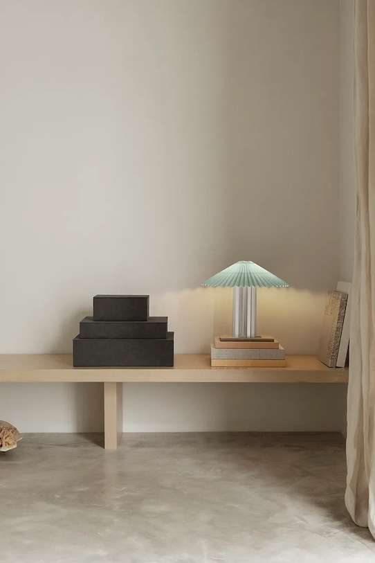 Επιτραπέζιο φωτιστικό Blomus Taite 31 x 36 cm B68336