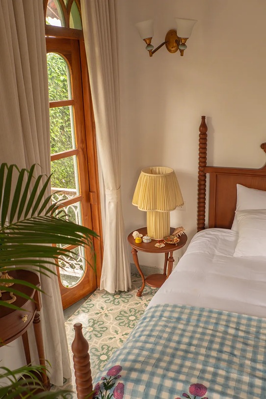 Гостиная и спальня Настольная лампа Doing Goods Myra 57 x 18 x 40 cm 1.26.60.512.010.5 жёлтый