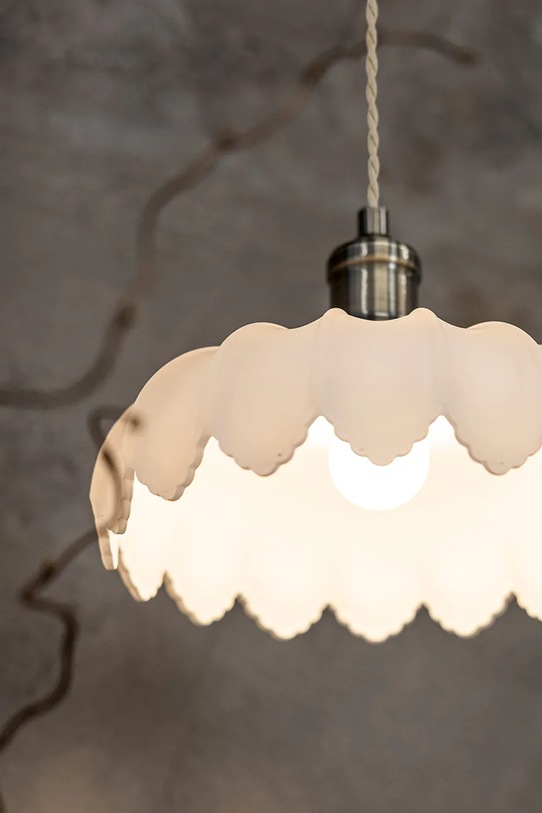 Salon i sypialnia Markslöjd lampa wisząca Kurage 18 x 25,5 cm 108857 biały