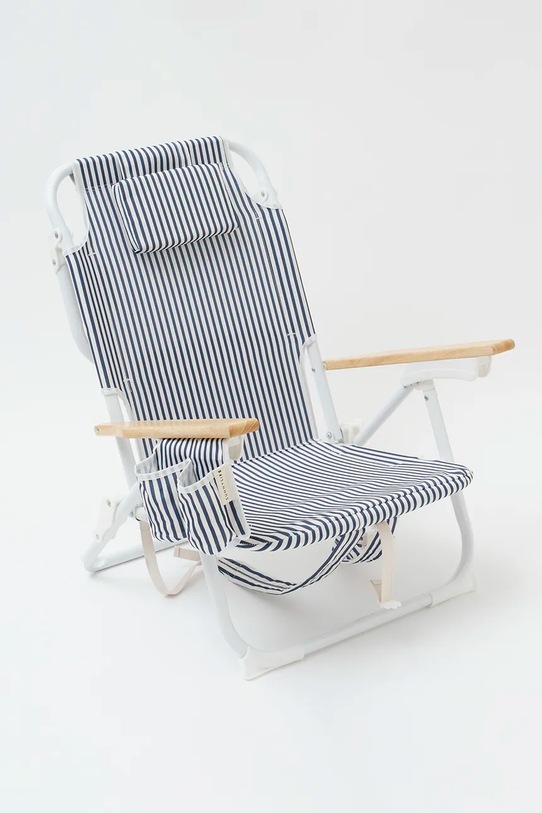 Plážová stolička SunnyLife The Resort Coastal Blue tmavomodrá SCDBCCBL