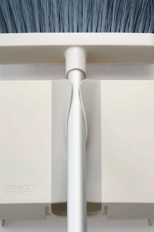 Lifestyle Joseph Joseph naścienna regulowana zamiatarka do miotły Cleantech 94 x 26 cm 65008 beżowy