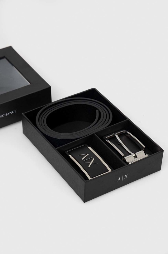 Kožený pásek Armani Exchange černá 951250.CC890
