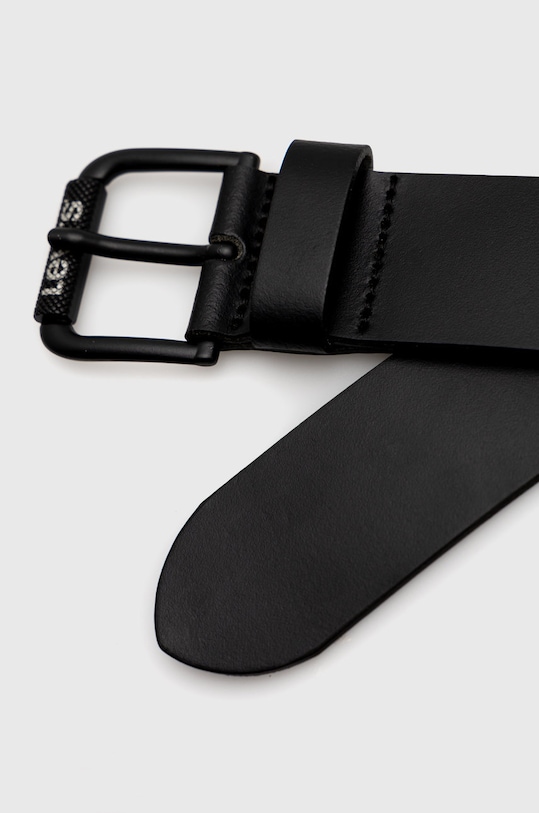 Levi's pasek D6756.0002 czarny AA00