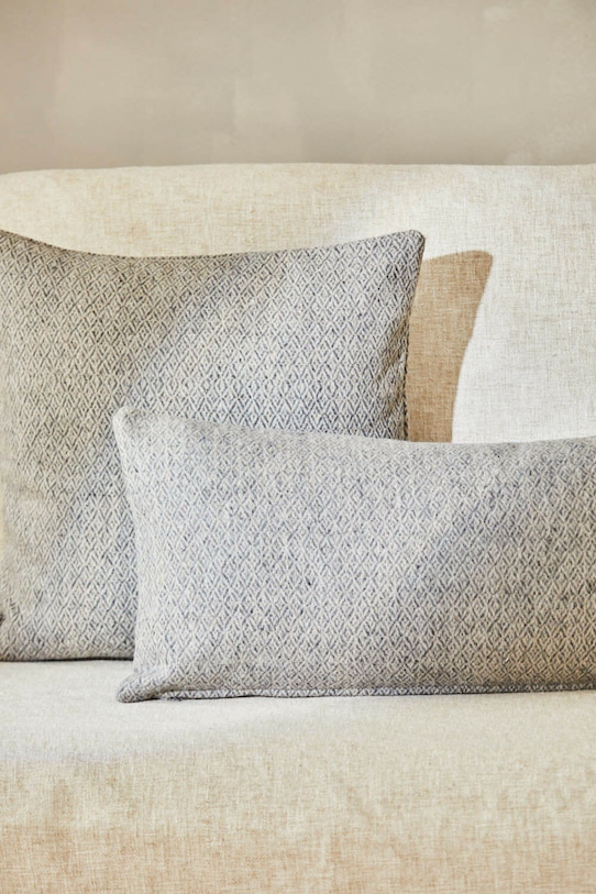 Salon i sypialnia Calma House poduszka ozdobna wełniana Montana 30 x 60 cm MONTANA.30.GRI beżowy