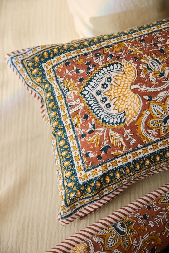 Prevleka za blazino Calma House 30x60 cm pisana MUMBAI.30.MRR