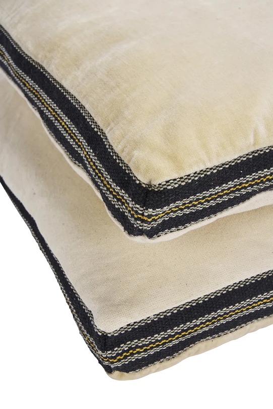 Salon i sypialnia Madam Stoltz materac 60 x 140 cm FM.0017.24A beżowy