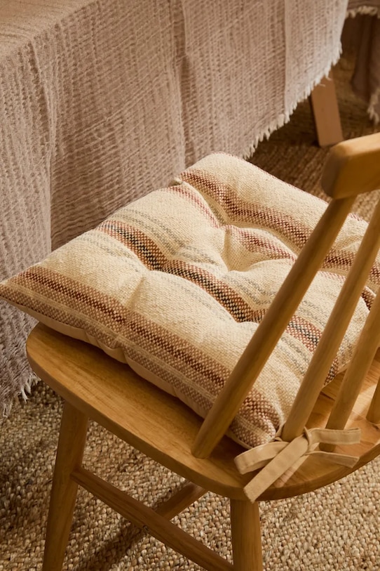 Calma House poduszka dekoracyjna na krzesło bawełniana Peru 40 x 40 x 4 cm PERU.40G.TIE multicolor AA00