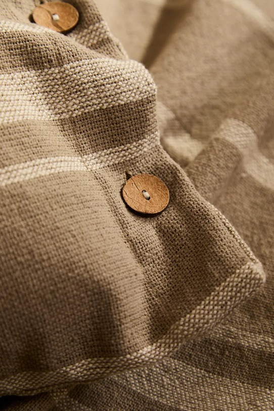 Calma House poszewka dekoracyjna na poduszkę bawełniana Sorento 45 x 45 cm SORENTO.45.PIE beżowy