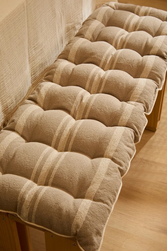 Dekoratívny bavlnený vankúš na lavicu Calma House Sorento 40 x 120 x 4 cm SORENTO.4.PIE béžová AA00