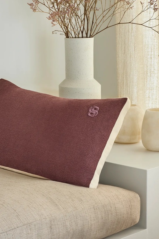 Salon i sypialnia BOSS poszewka na poduszkę lniana CLAYTON Moka 31 x 55 cm 1063373 brązowy