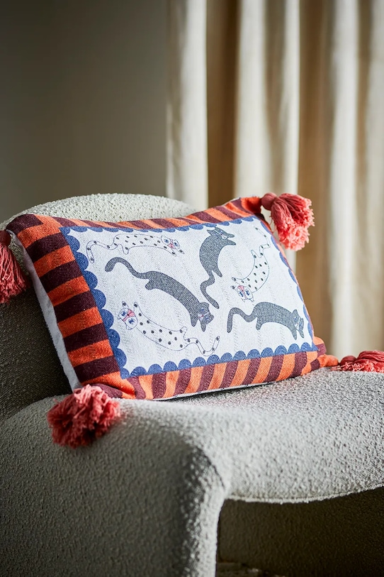 Salon i sypialnia Bloomingville poduszka dekoracyjna z materiału tekstylnego 60 x 35 cm 82069344 multicolor