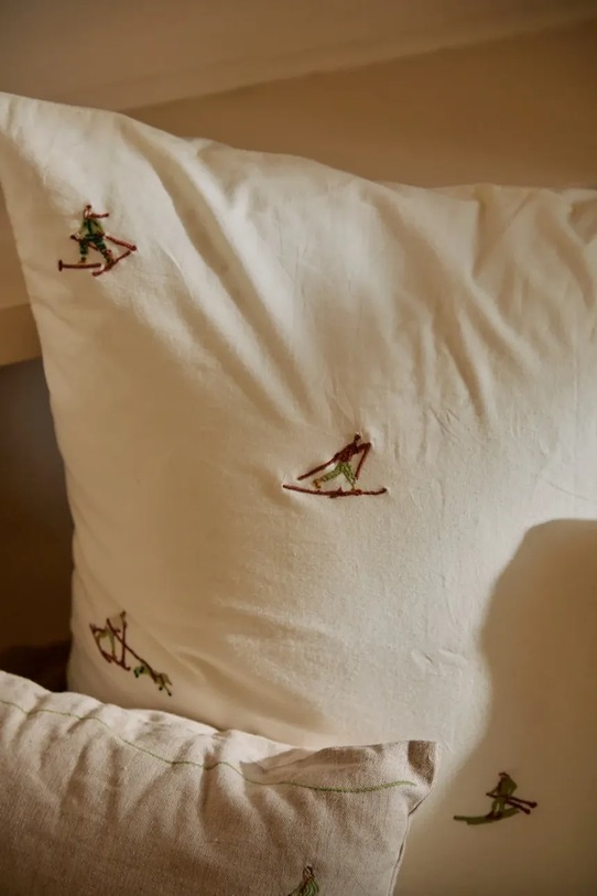 Calma House poszewka na poduszkę dekoracyjna bawełniana 60 x 60 cm SKI.60.CRU beżowy