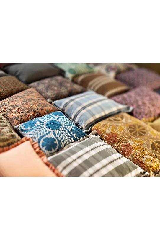 Salon i sypialnia Madam Stoltz poszewka na poduszkę dekoracyjna bawełniana 45 x 45 cm 325.01A niebieski